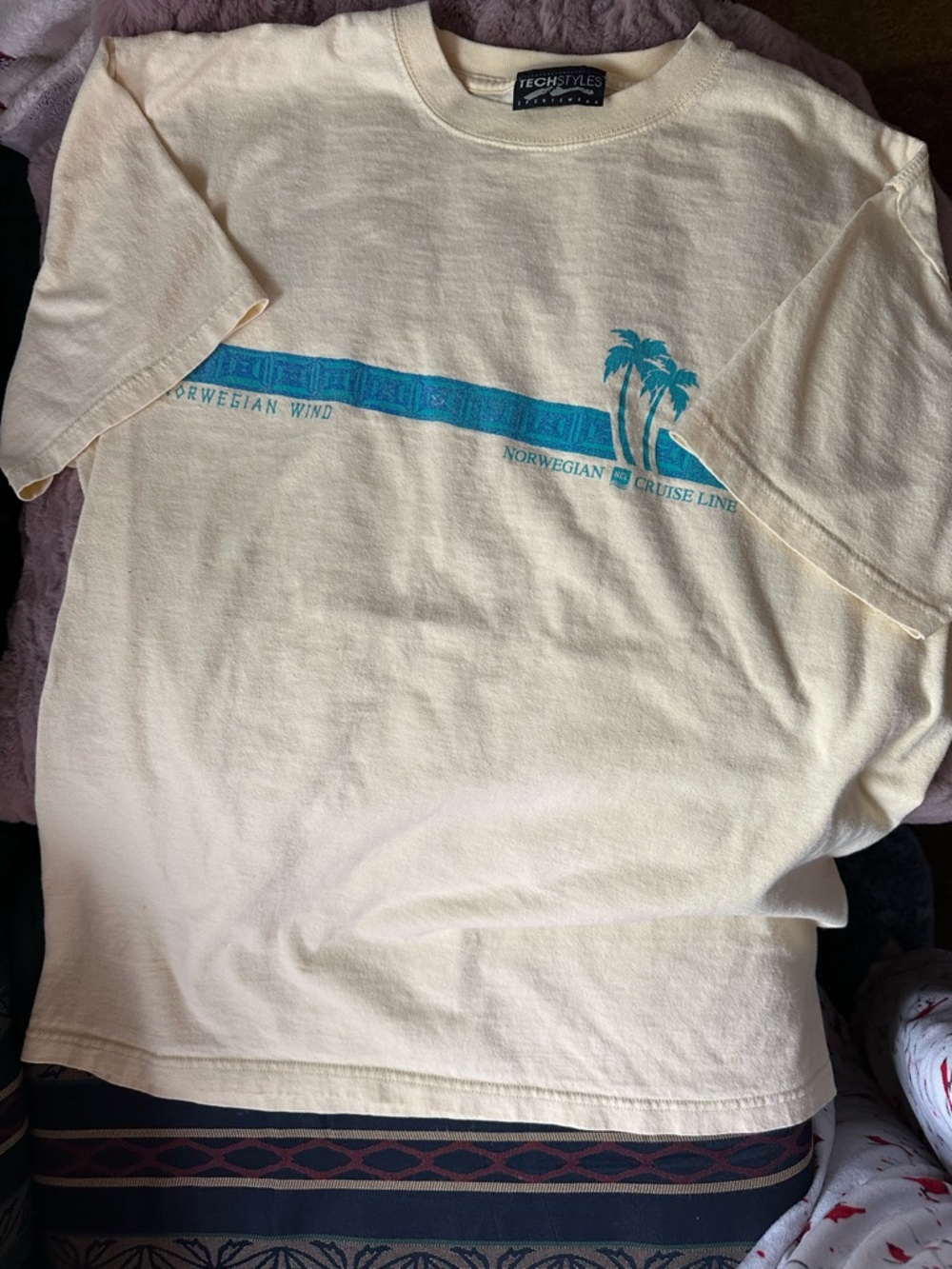 Women’s Norwegian Cruise Line Cream Graphic T-Shirt